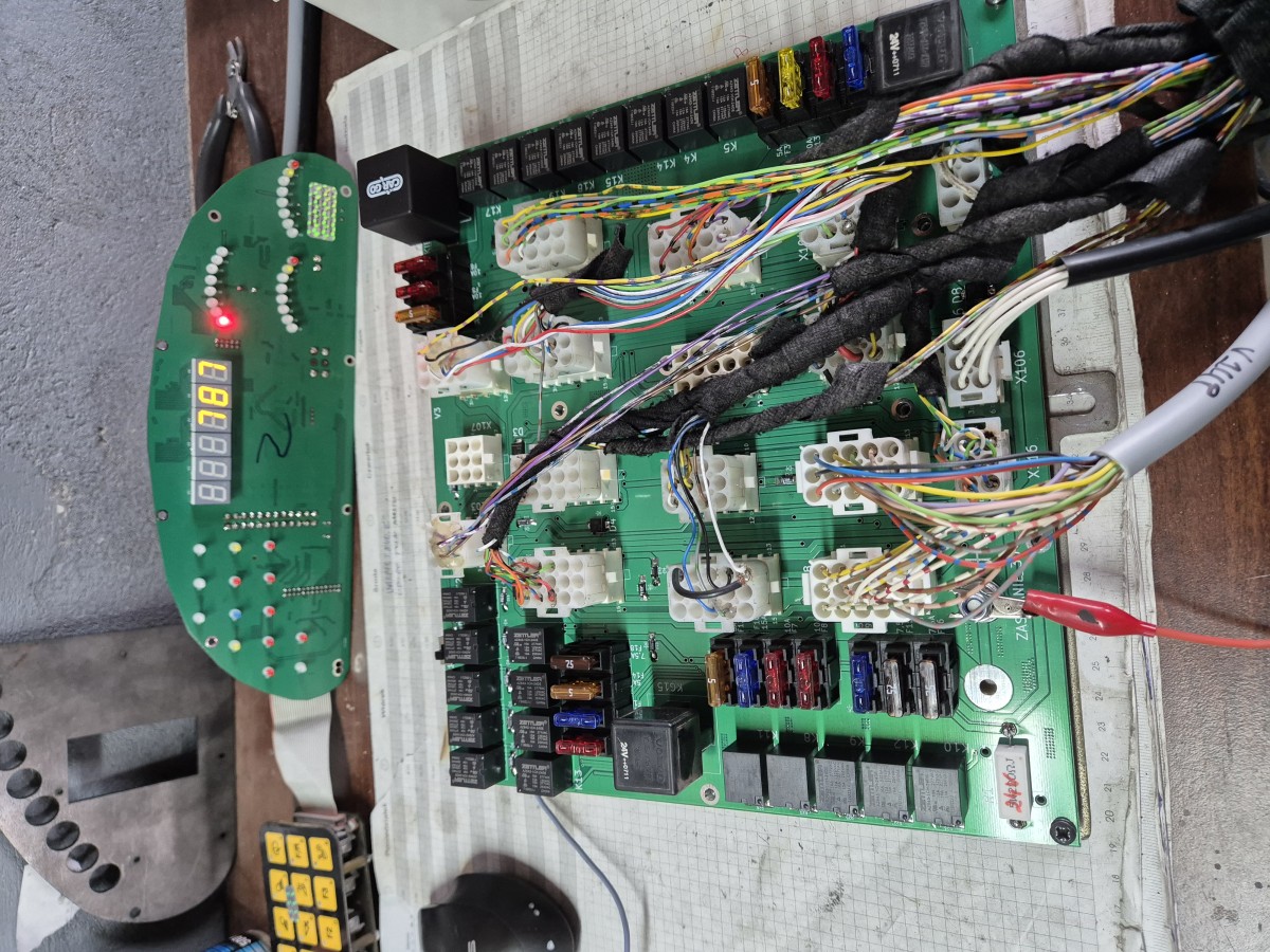 Ecu volvo  Lader